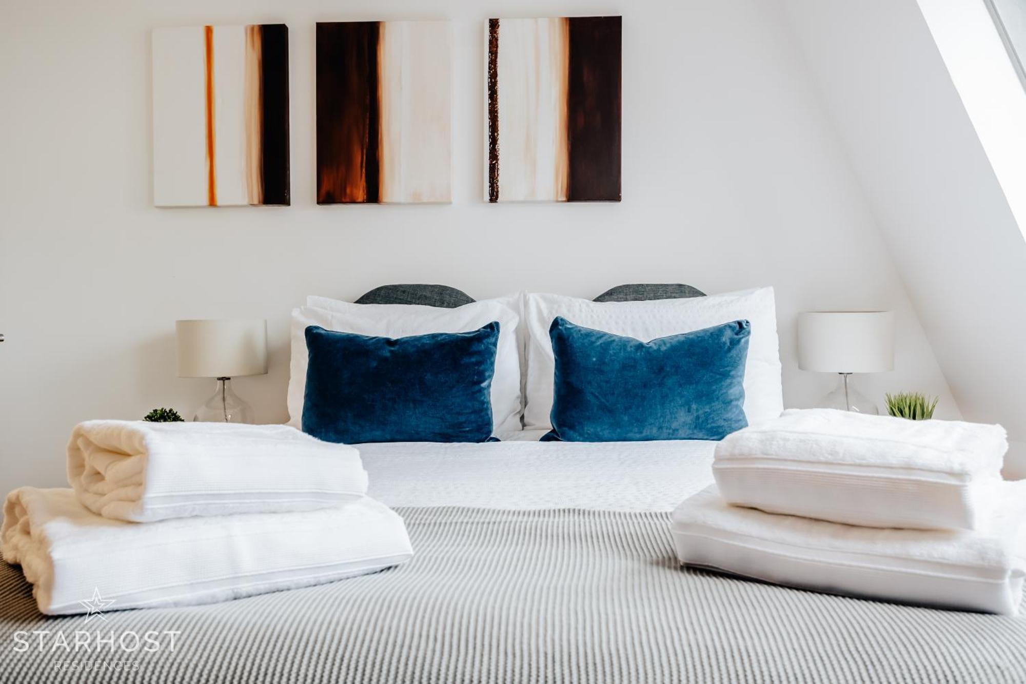 Central 3 Bed Apartment At Regents Court, Newbury Newbury  Exteriér fotografie
